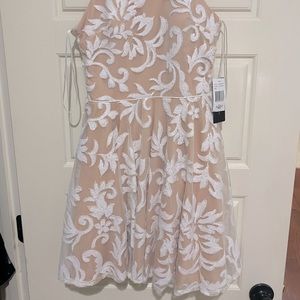 short dress cute for hoco, dances/formals, or banquets